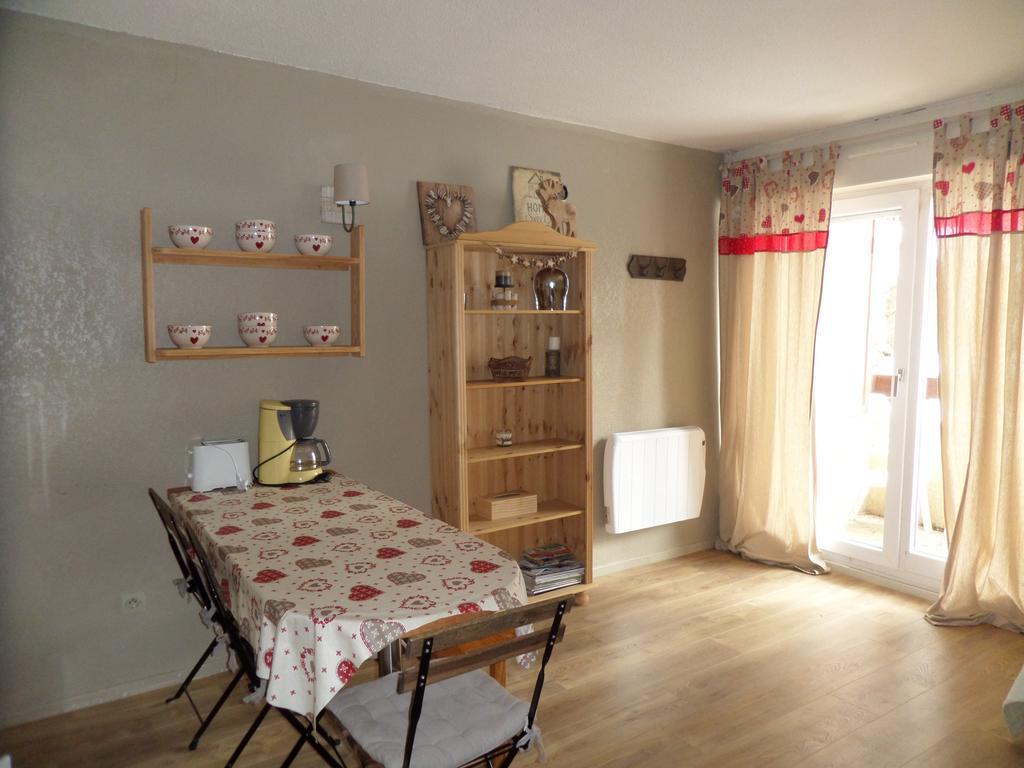 Appartements Les Balcons Du Soleil Font-Romeu-Odeillo-Via Esterno foto
